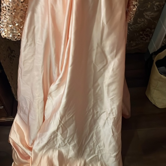 Sparkling pink/Peach Sequin Gown Dress - Picture 3 of 16